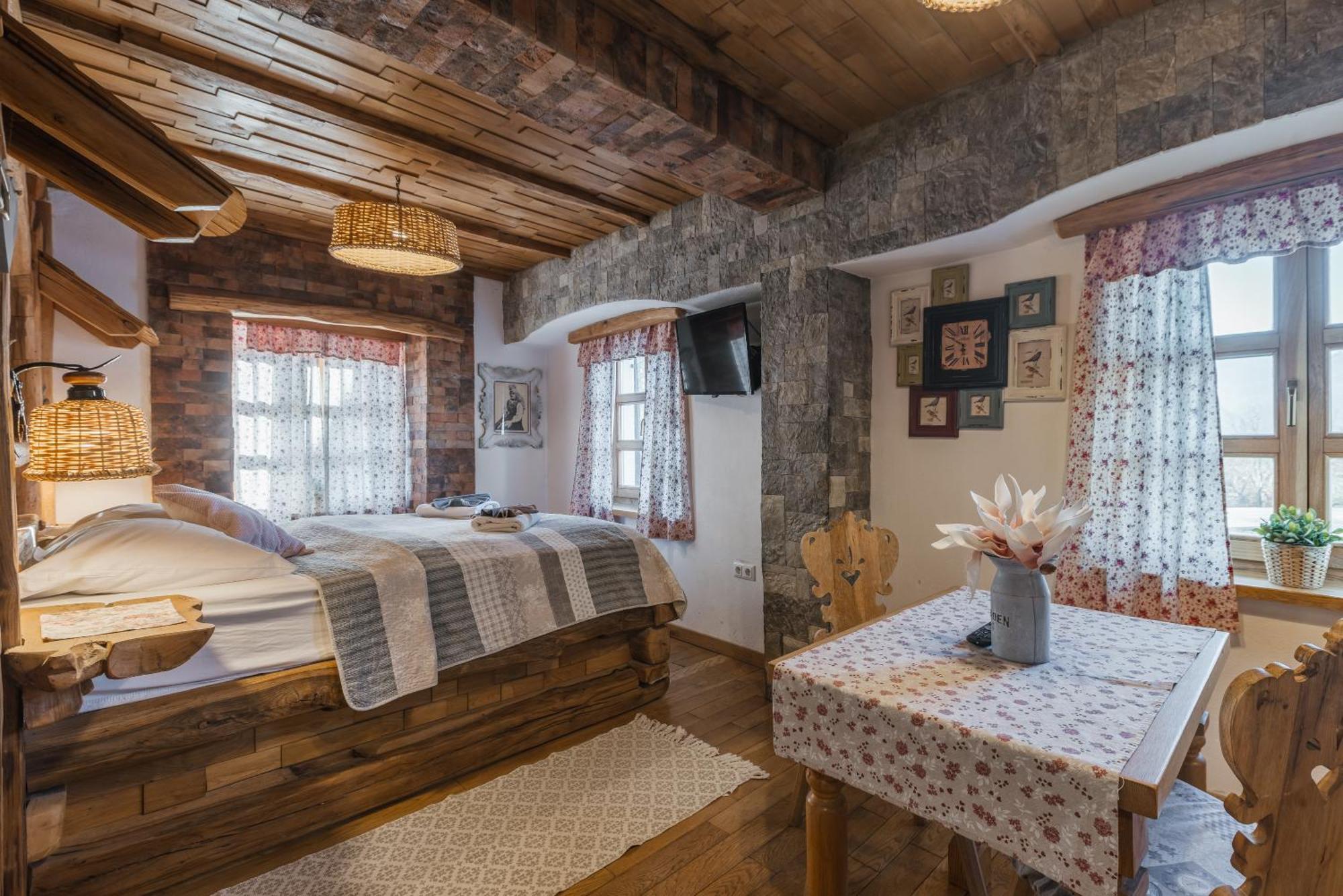 Old Bled House Hotel Bagian luar foto